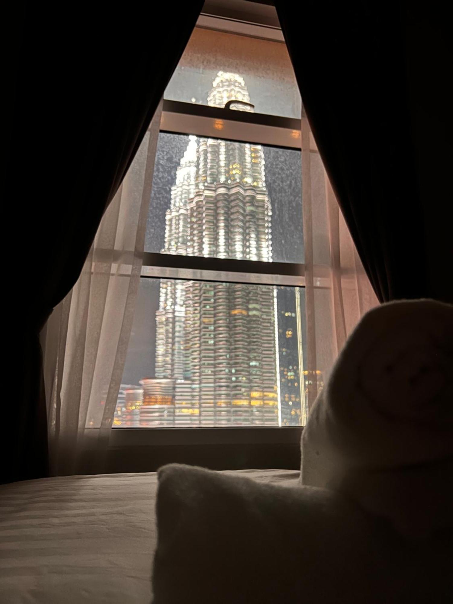 Sky Suites At Klcc By Mitstay Kuala Lumpur Eksteriør billede