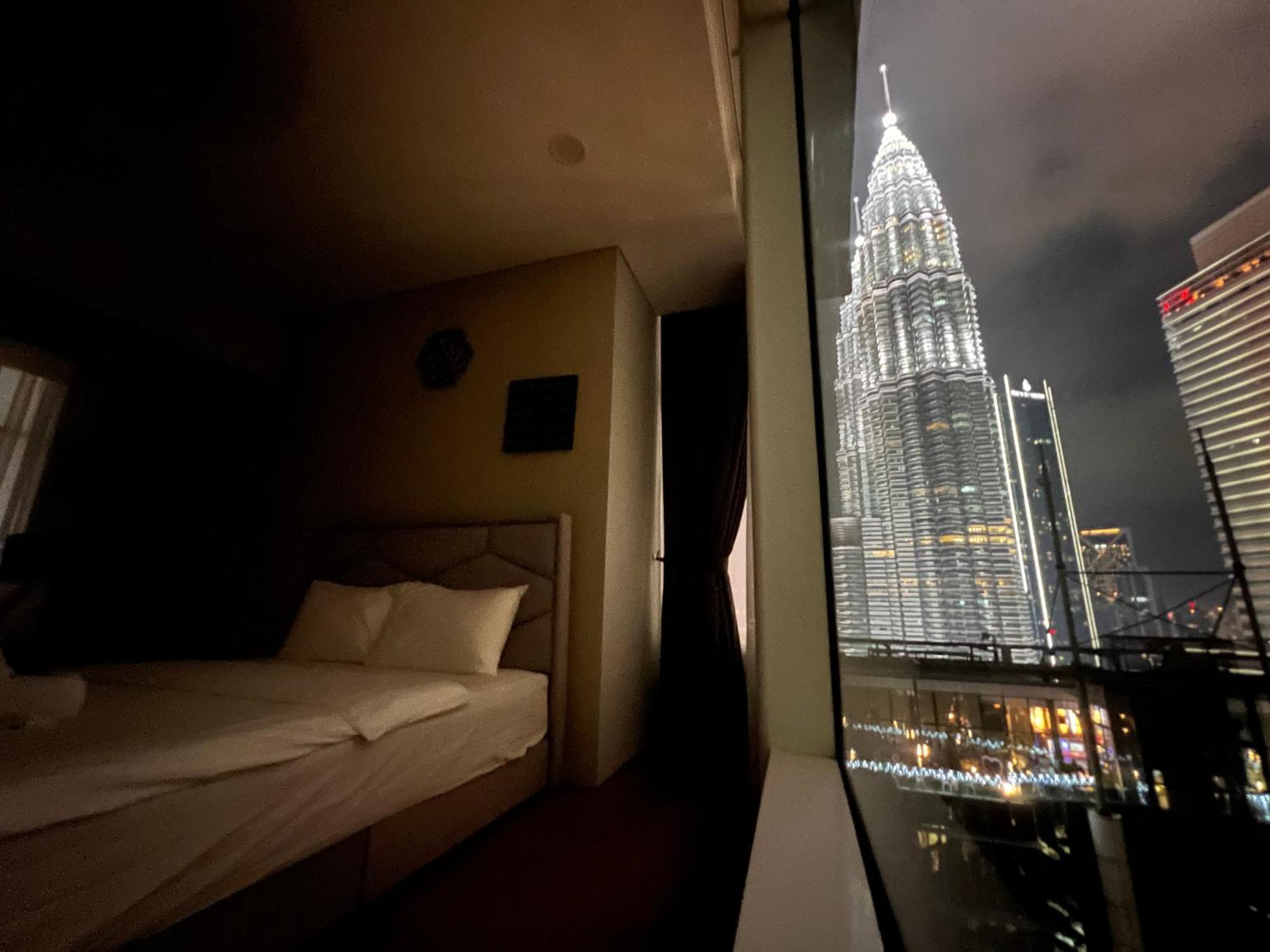Sky Suites At Klcc By Mitstay Kuala Lumpur Eksteriør billede