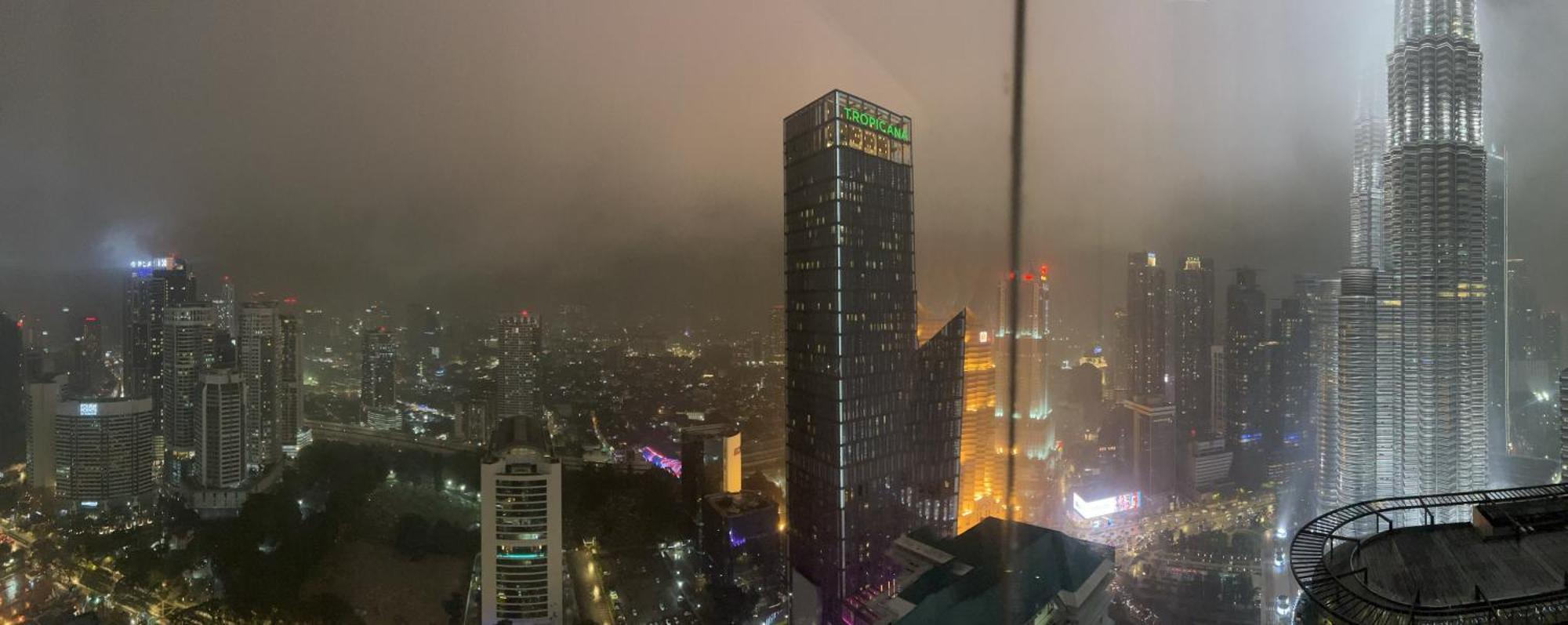Sky Suites At Klcc By Mitstay Kuala Lumpur Eksteriør billede
