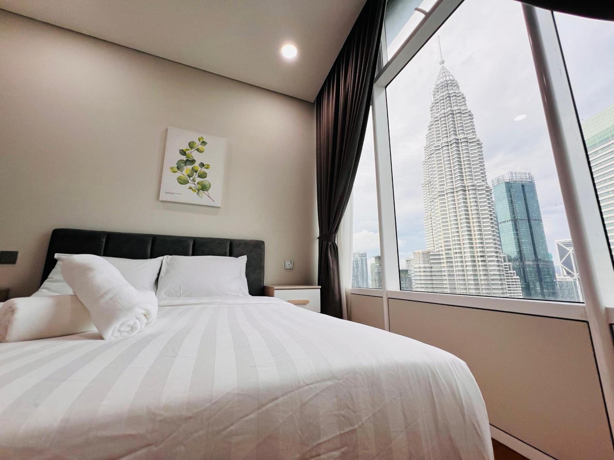 Sky Suites At Klcc By Mitstay Kuala Lumpur Eksteriør billede